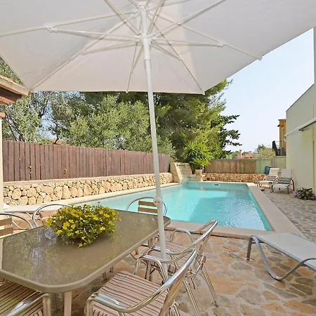 Jaume Chalet *